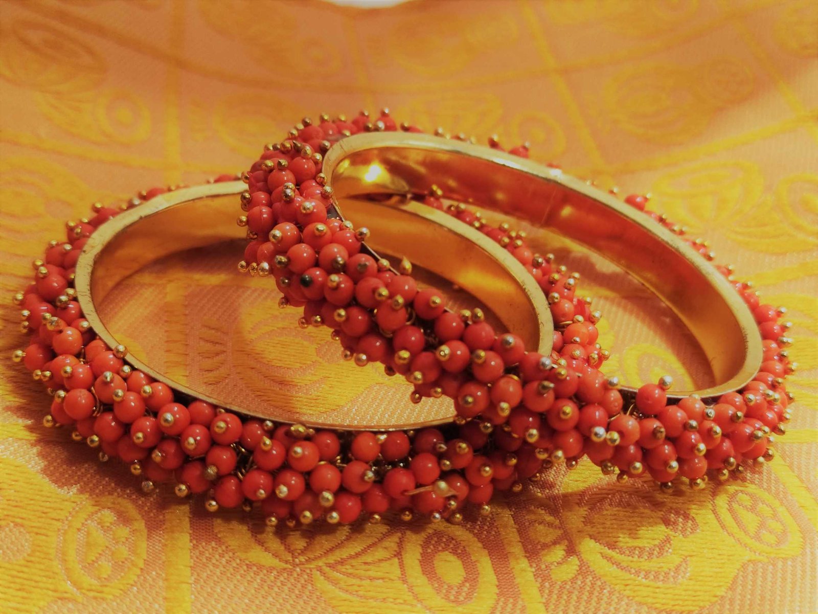 Red Pearl Cluster Bangle Red Pearl Cluster Bangle