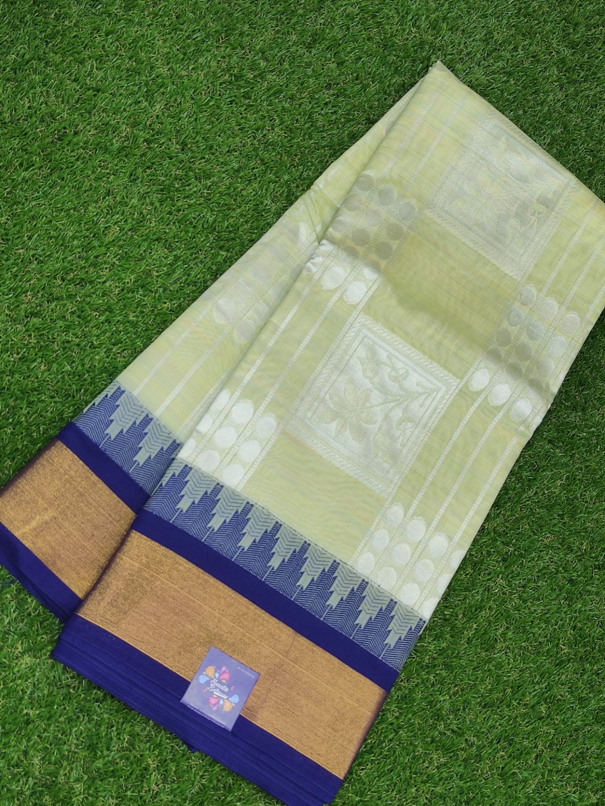 Traditional Off White Silk Cotton Saree