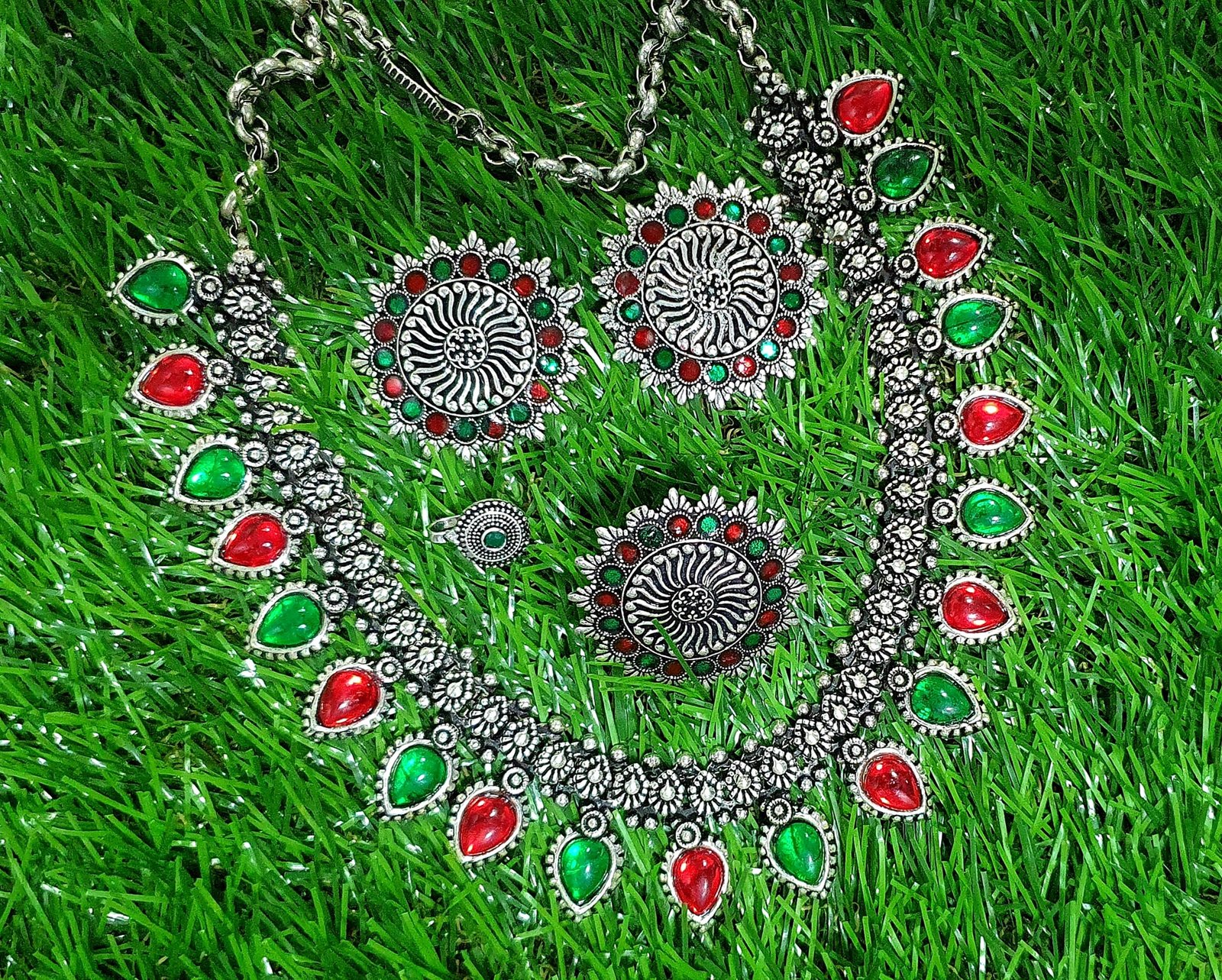 Red & Green Stones Leaf Silver Oxidised Necklace Red & Green Stones Leaf Silver Oxidised Necklace