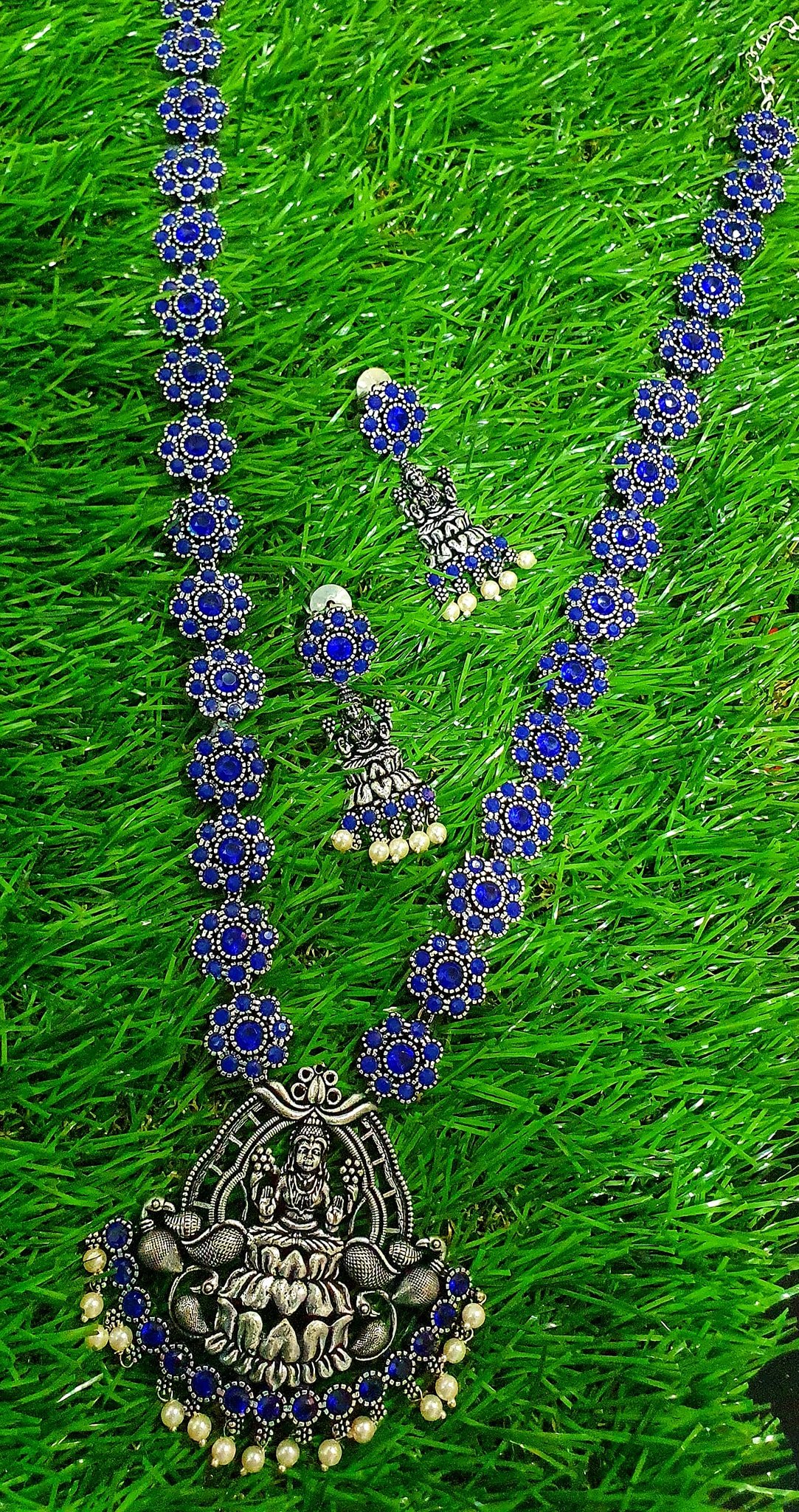 Lakshmi And Flower Royal Blue Stones With Pearl Silver Oxidised Harram Lakshmi And Flower Royal Blue Stones With Pearl Silver Oxidised Harram
