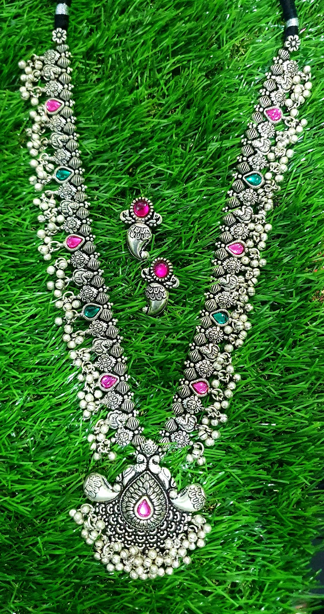 Flower Pink Green Stones With Pearls Silver Oxidised Harram Flower Pink Green Stones With Pearls Silver Oxidised Harram - Image 2