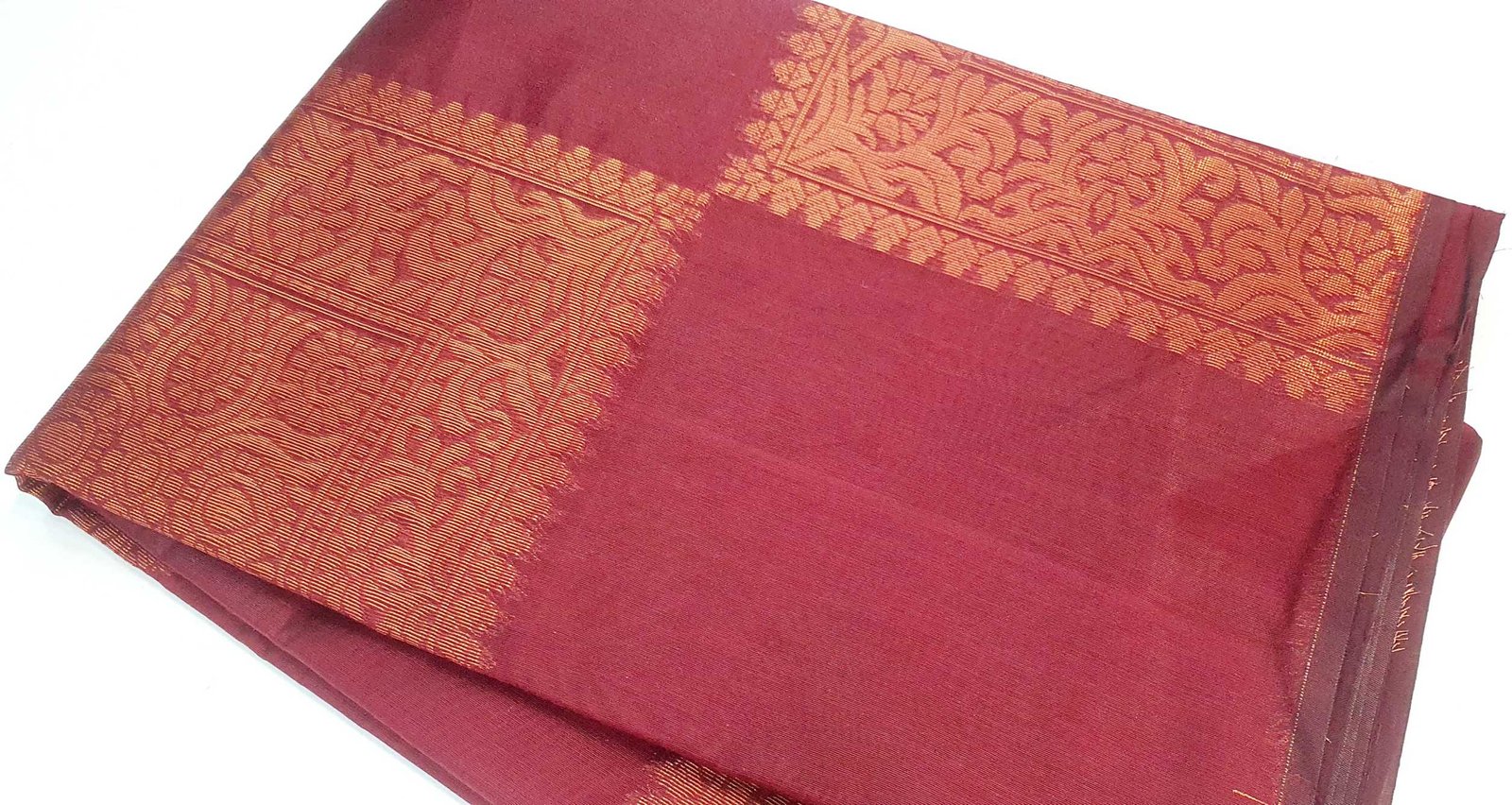 Marroon and Gold Silk Cotton Saree Marroon and Gold Silk Cotton Saree