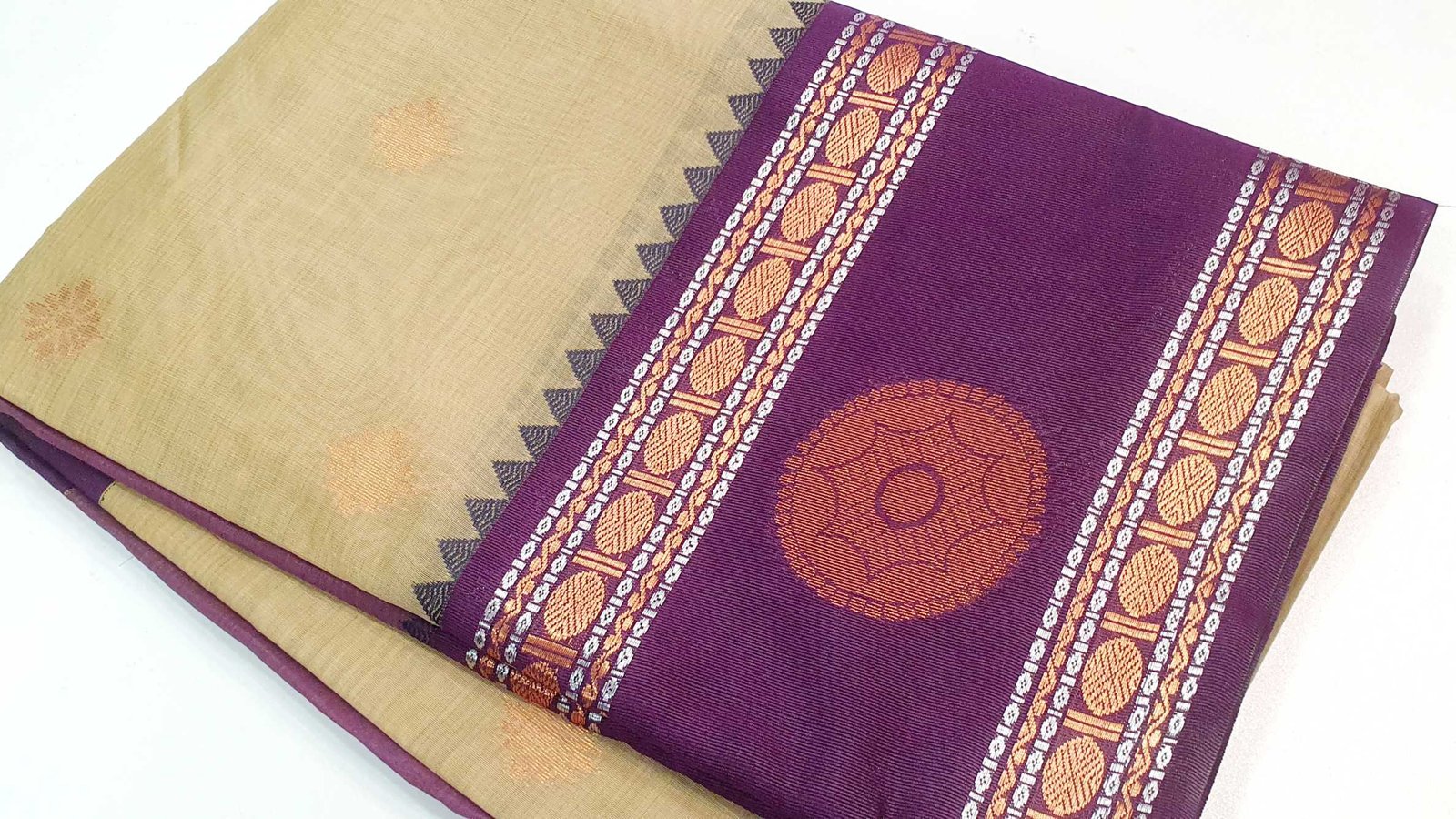 Off White and Purple Silk Cotton Saree Off White and Purple Silk Cotton Saree