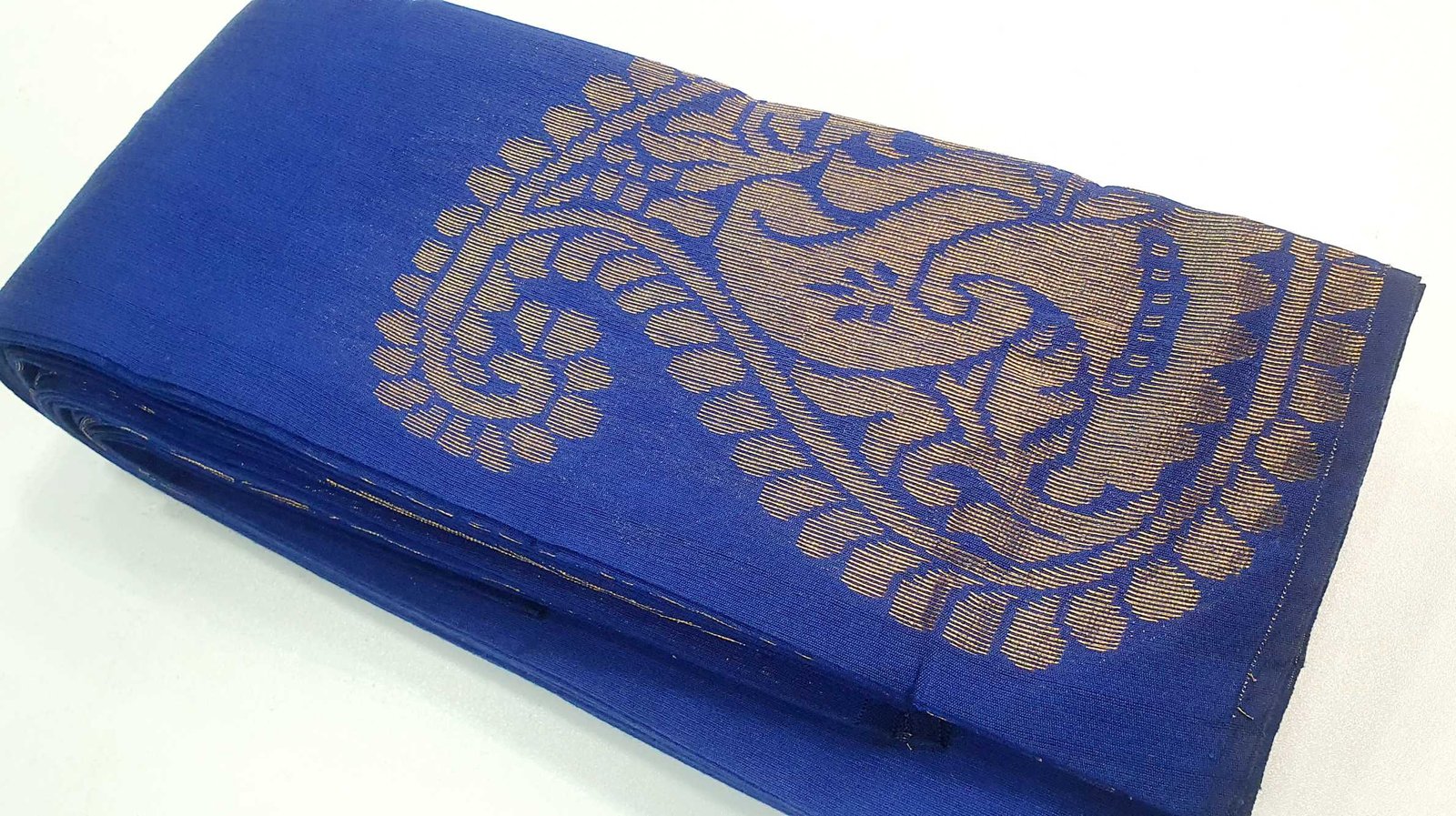 Royal Blue and Gold Silk Cotton Saree Royal Blue and Gold Silk Cotton Saree - Image 2