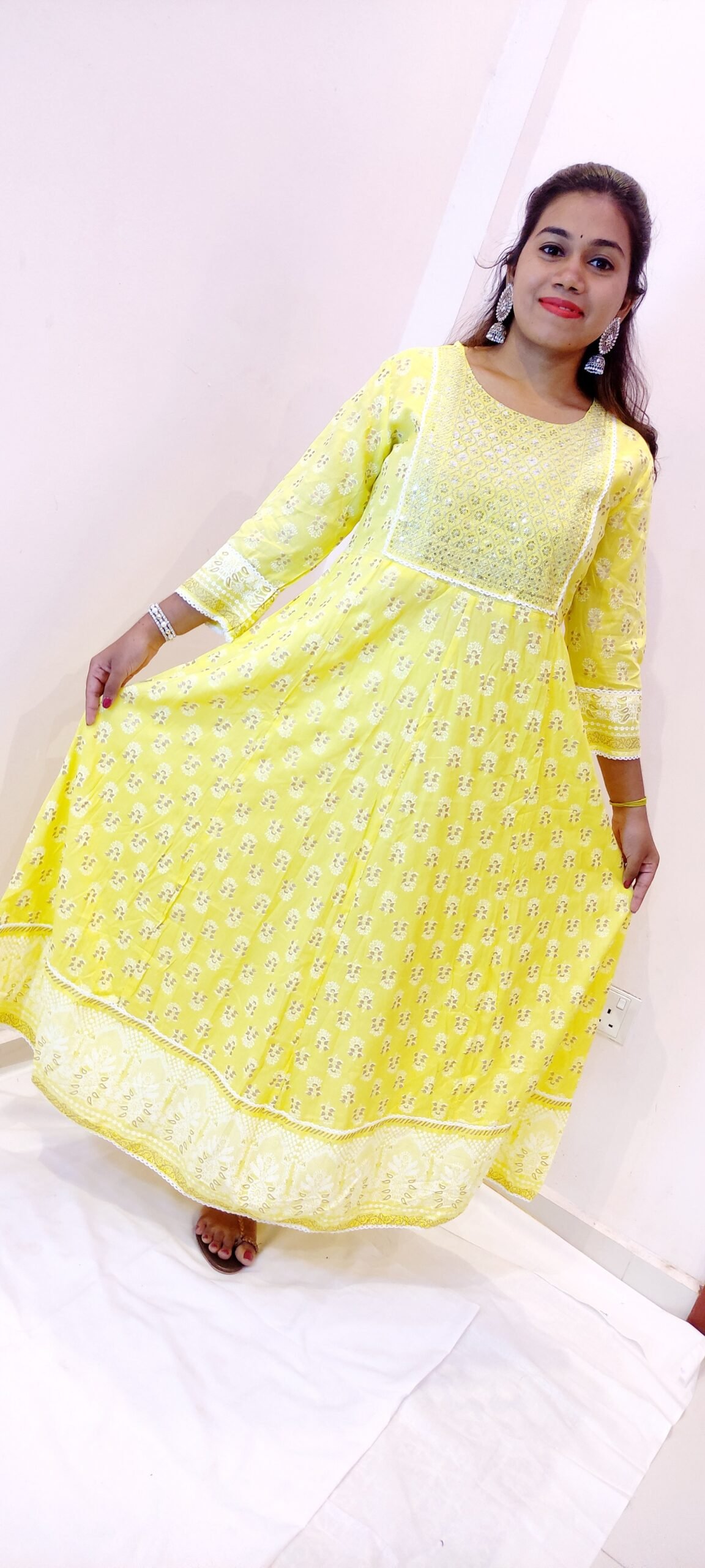 Yellow and Silver Women Frock Style Kurthi Yellow and Silver Women Frock Style Kurthi
