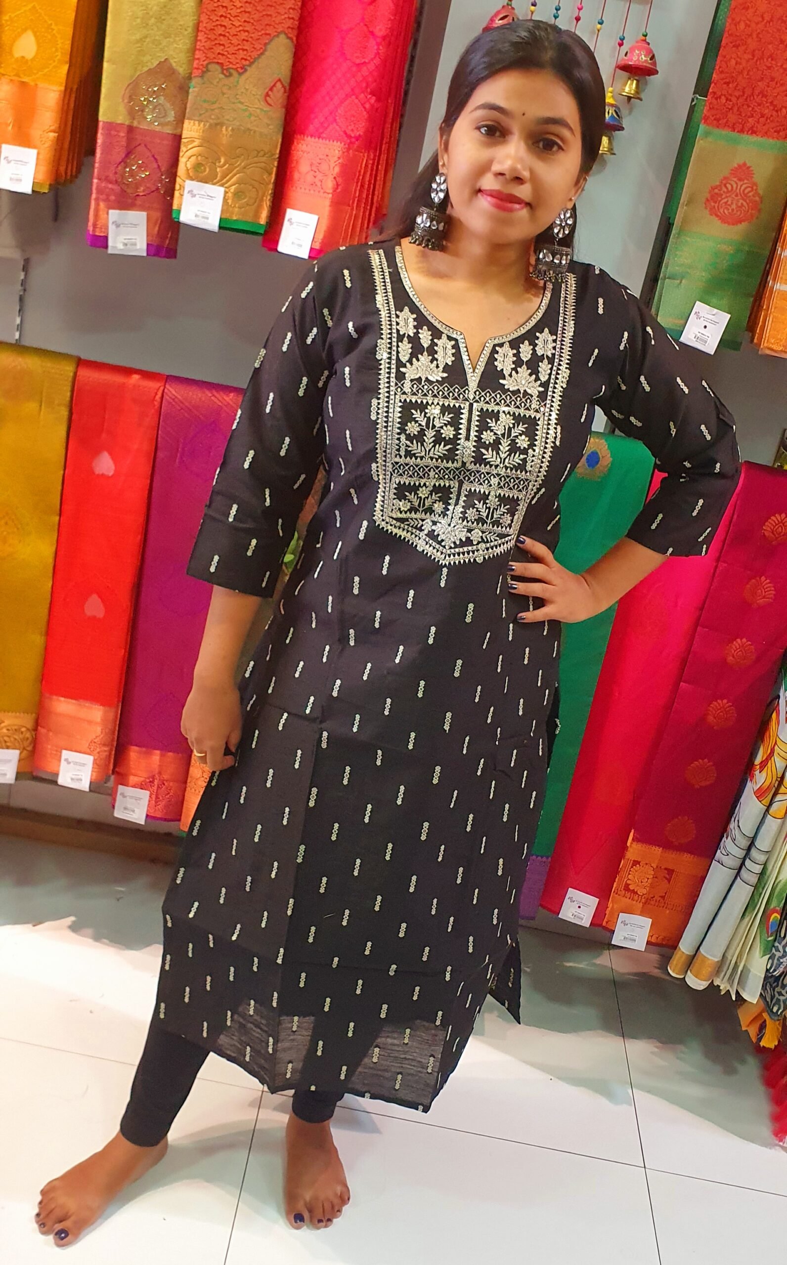 Black Embroidery Side Open Kurthi Black Embroidery Side Open Kurthi - Image 2