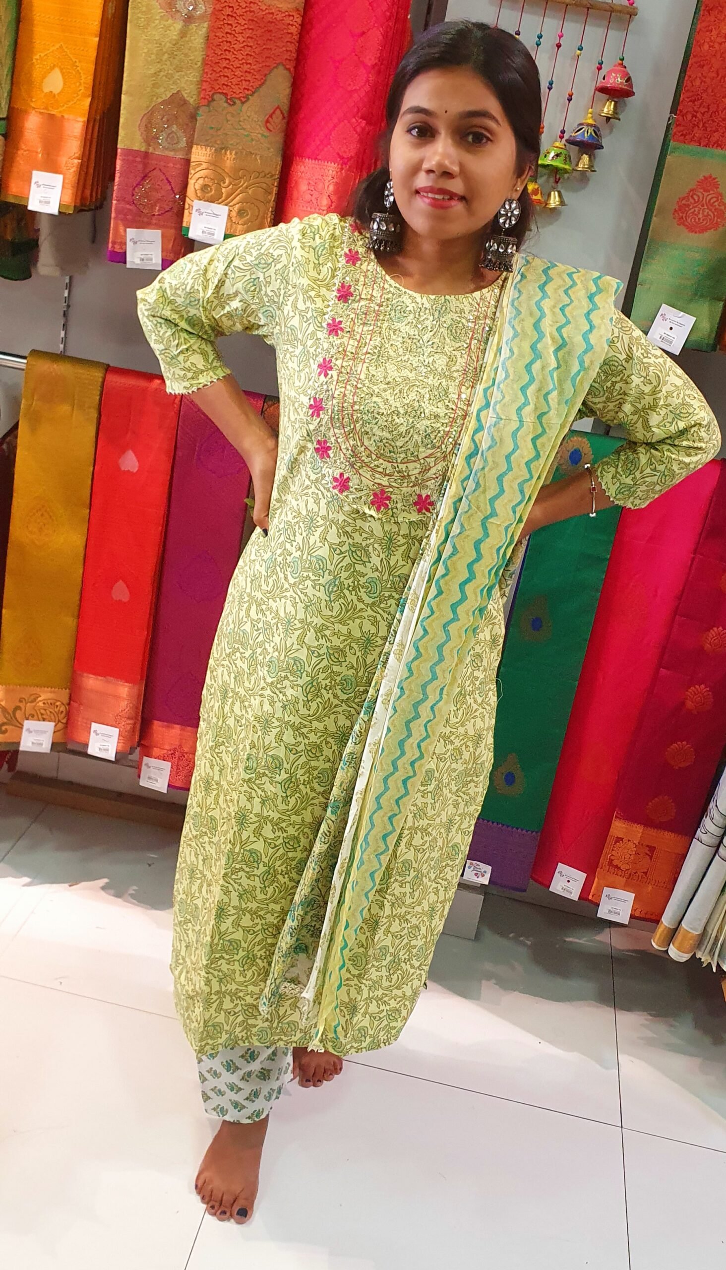 Light Green and Pink Floral Design Full Set - Image 4