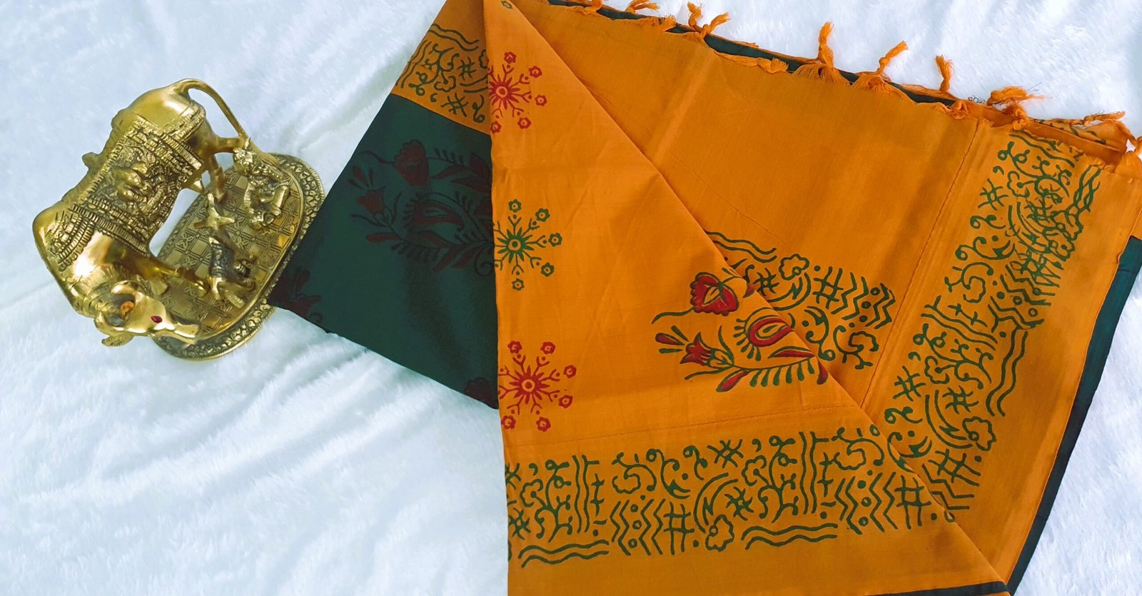 Green and Yellow Poly Cotton Casual Saree - Image 2