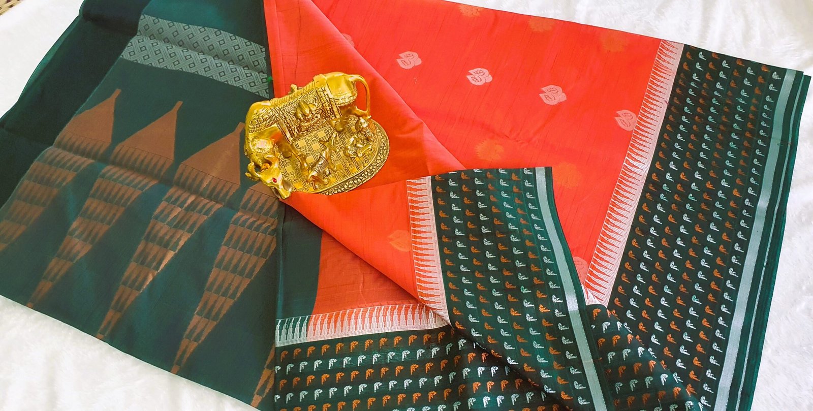 Orange and Dark Green Silk Cotton Saree - Image 3