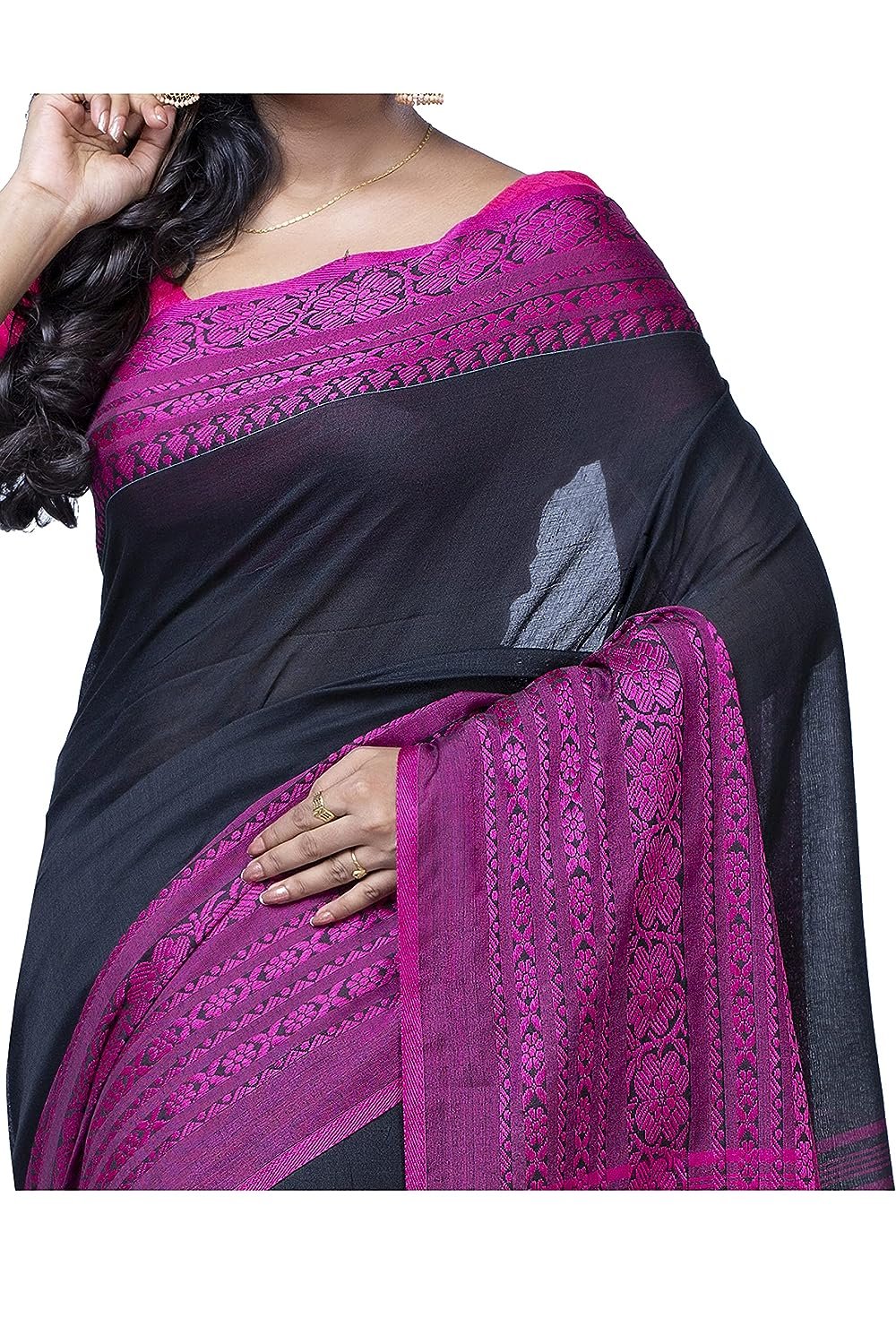 Black and Magenta Handloom Khadi Cotton Saree Black and Magenta Handloom Khadi Cotton Saree - Image 4
