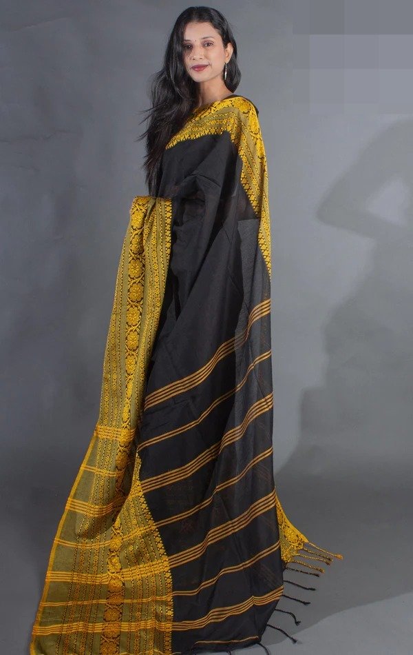 Black and Yellow Hanloom Khadi Cotton Saree Black and Yellow Hanloom Khadi Cotton Saree - Image 3