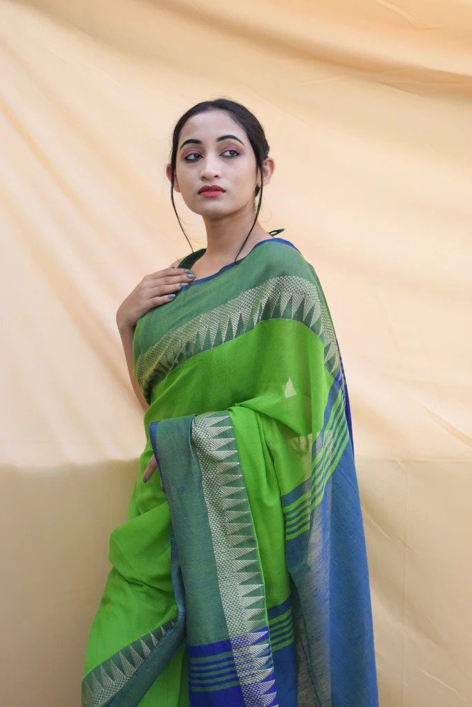 Apple Green and Blue Handloom Khadi Cotton Saree Apple Green and Blue Handloom Khadi Cotton Saree - Image 4
