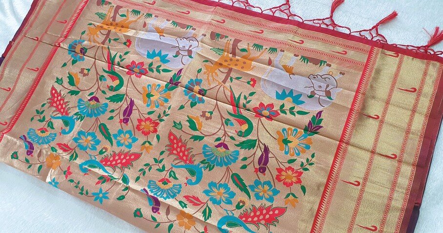 Purple and Silver Vanasingaram Fancy Silk Saree - Image 2