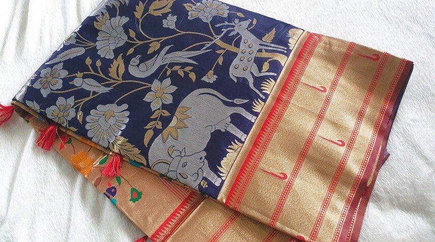 Navyblue and Silver Vanasingaram Fancy Silk Saree - Image 8