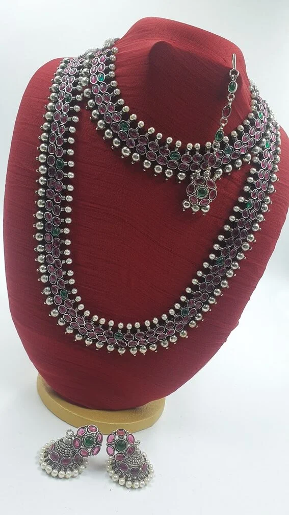 Pink Stone Designer Oxidised Matte Finished Semi Bridal Combo Set Pink Stone Designer Oxidised Matte Finished Semi Bridal Combo Set - Image 3