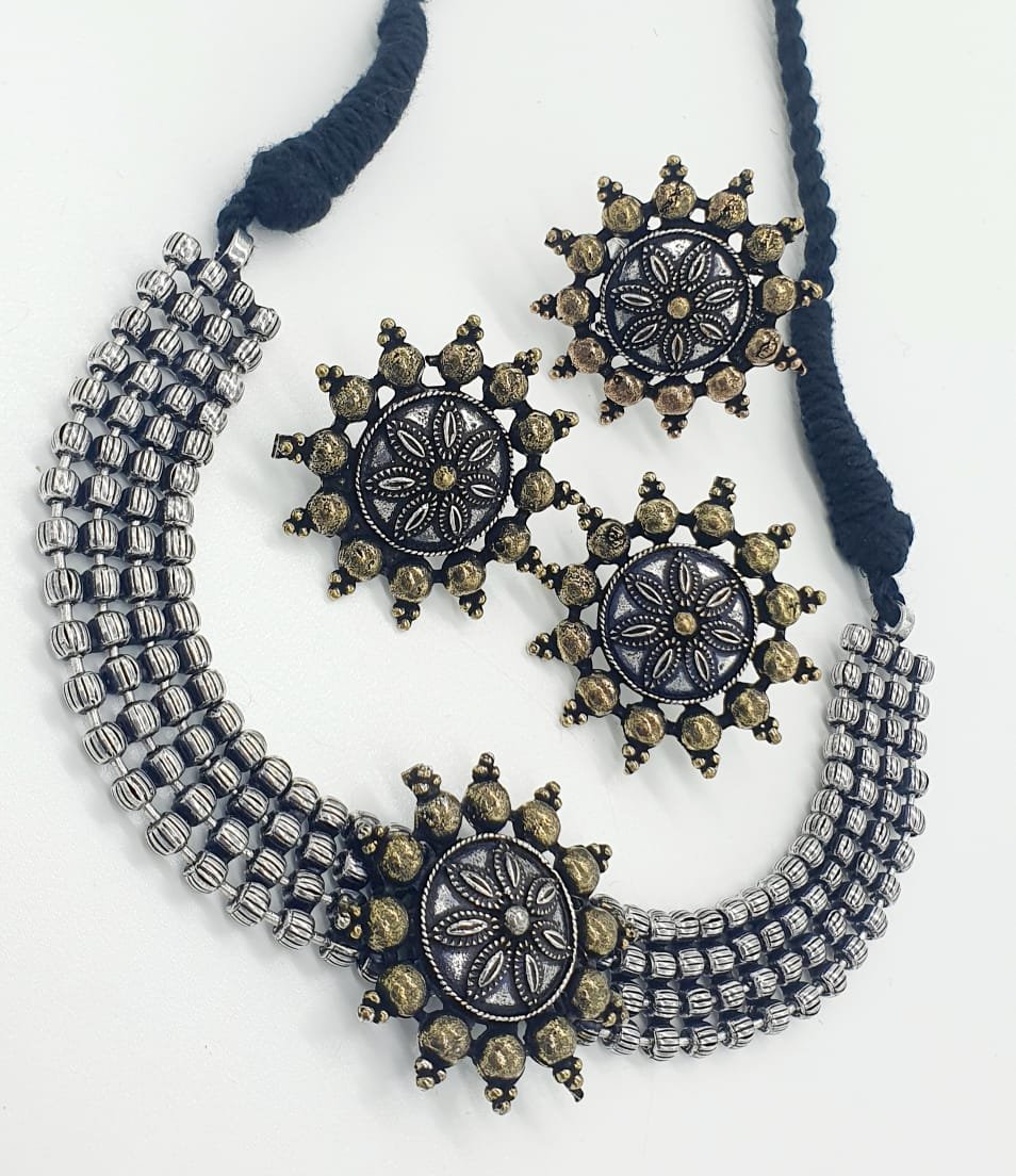Silver And Gold Designer Oxidised Chocker Necklace Silver And Gold Designer Oxidised Chocker Necklace - Image 2