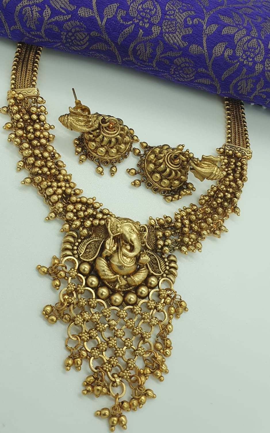 Pilayar Designer Matte Finished Necklace Pilayar Designer Matte Finished Necklace