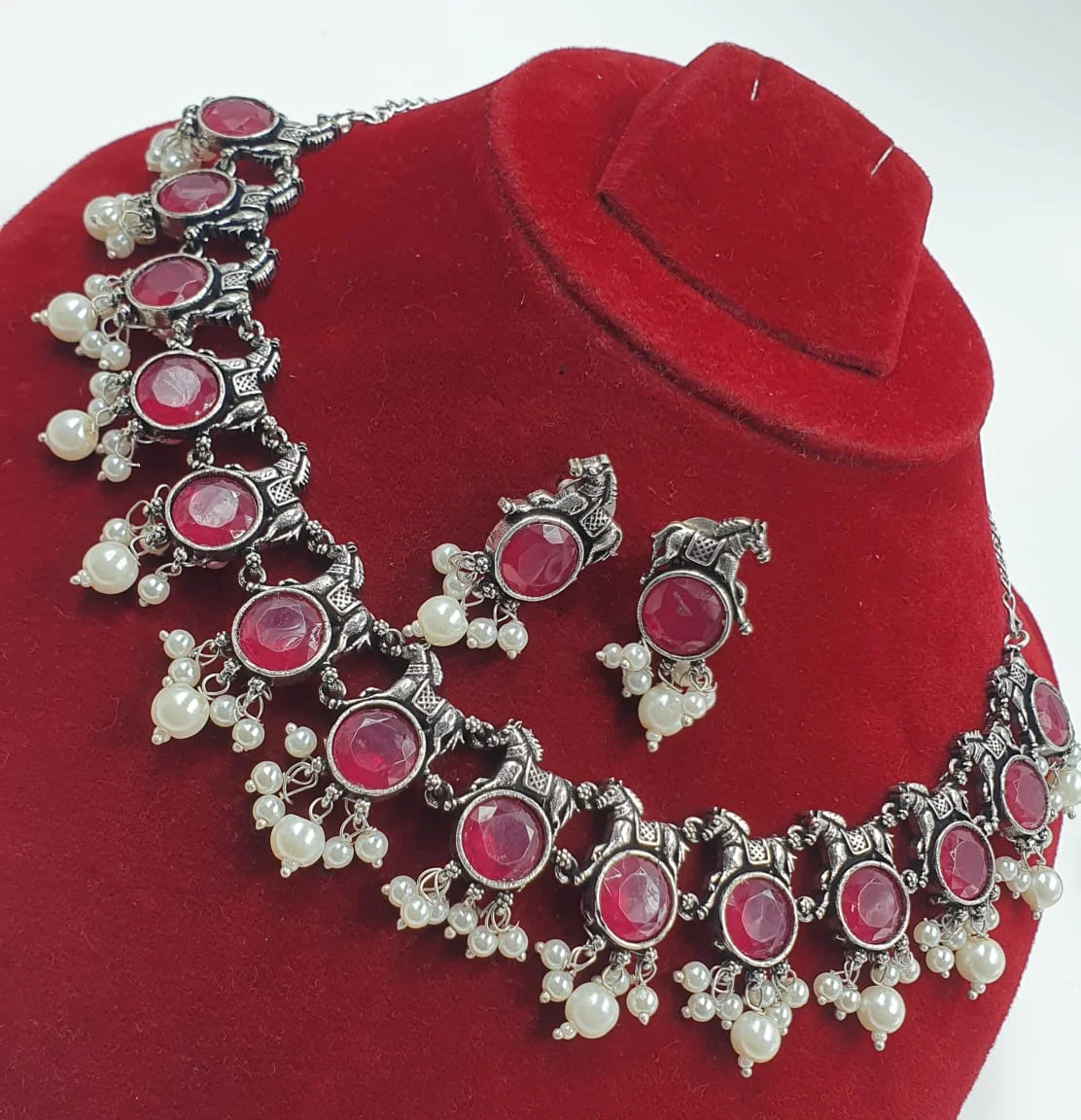 Dark Pink Designer Oxidised Necklace Dark Pink Designer Oxidised Necklace - Image 3