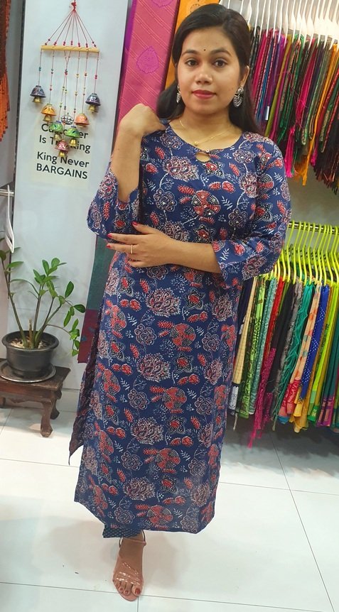 Blue and Red Colour Full Set Shalwar Ready Made - Image 3