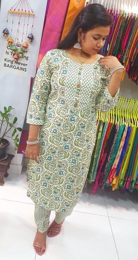Green and Blue Colour Casual Women Kurthi Top With Pant - Image 3