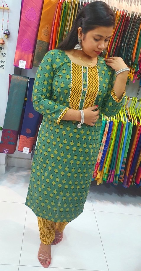 Green and Yellow Colour Casual Women Kurthi Top With Pant