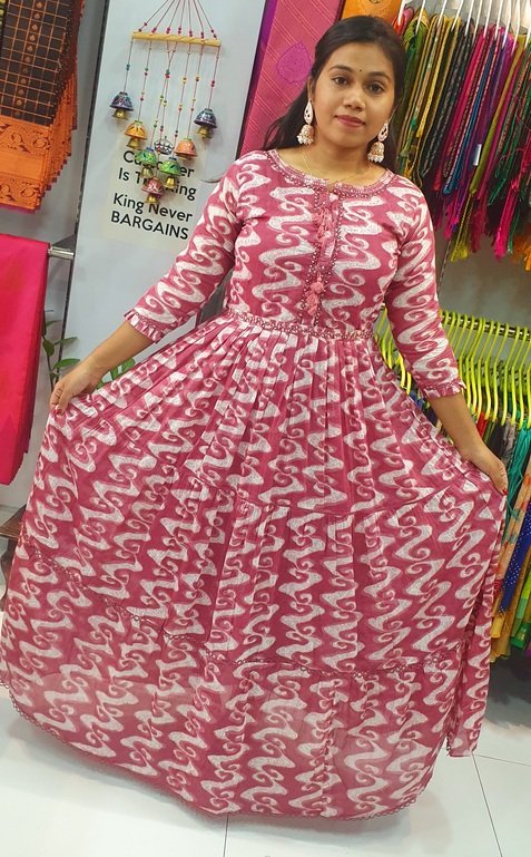 White and Pink Embroidery Frock Style Kurthi White and Pink Embroidery Frock Style Kurthi - Image 2