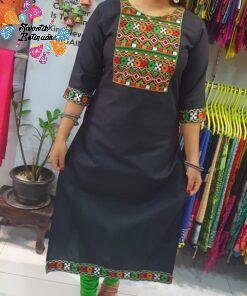 Black Colour Embroidery Side Open Kurthi Black Colour Embroidery Side Open Kurthi