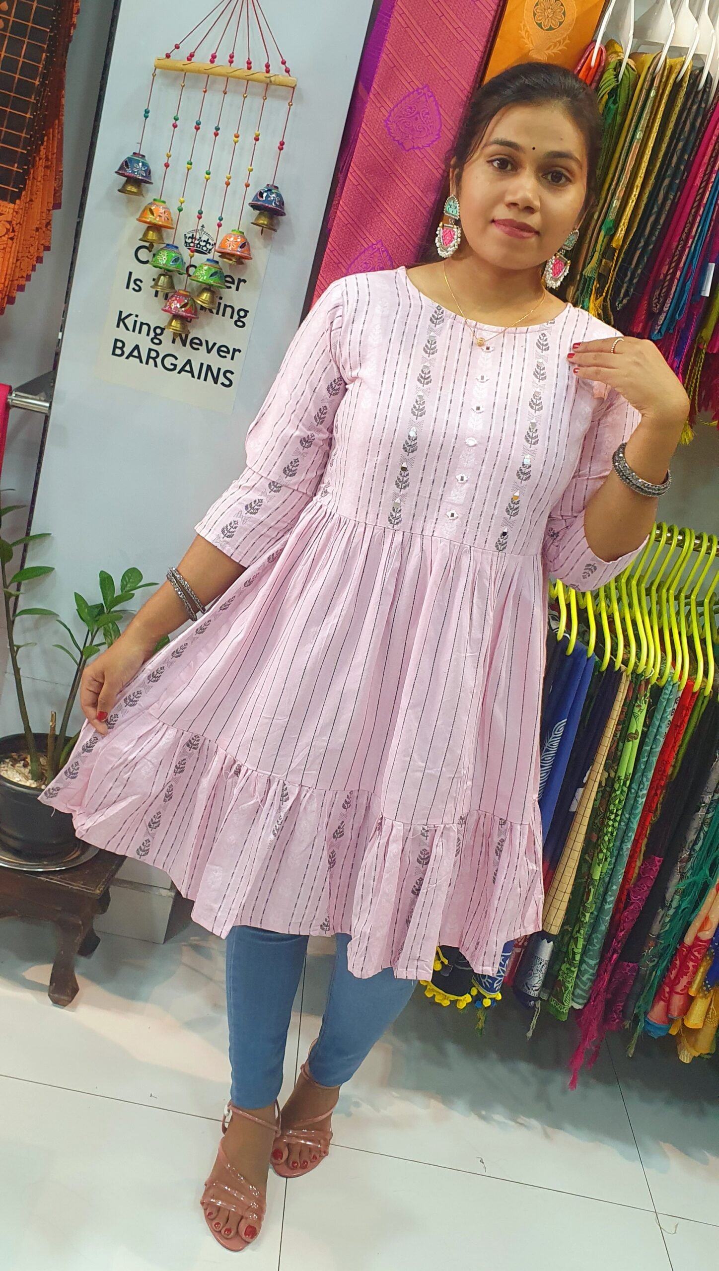 Baby Pink Colour Short Kurthi Baby Pink Colour Short Kurthi - Image 4