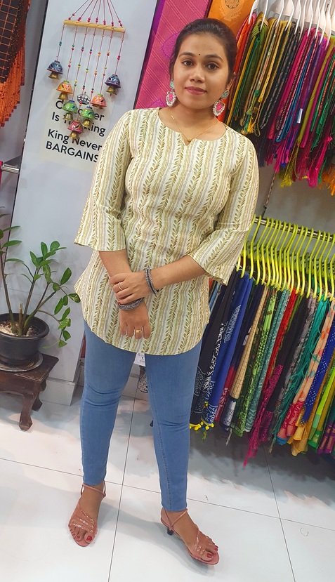 Green and White Colour Short Kurthi Green and White Colour Short Kurthi