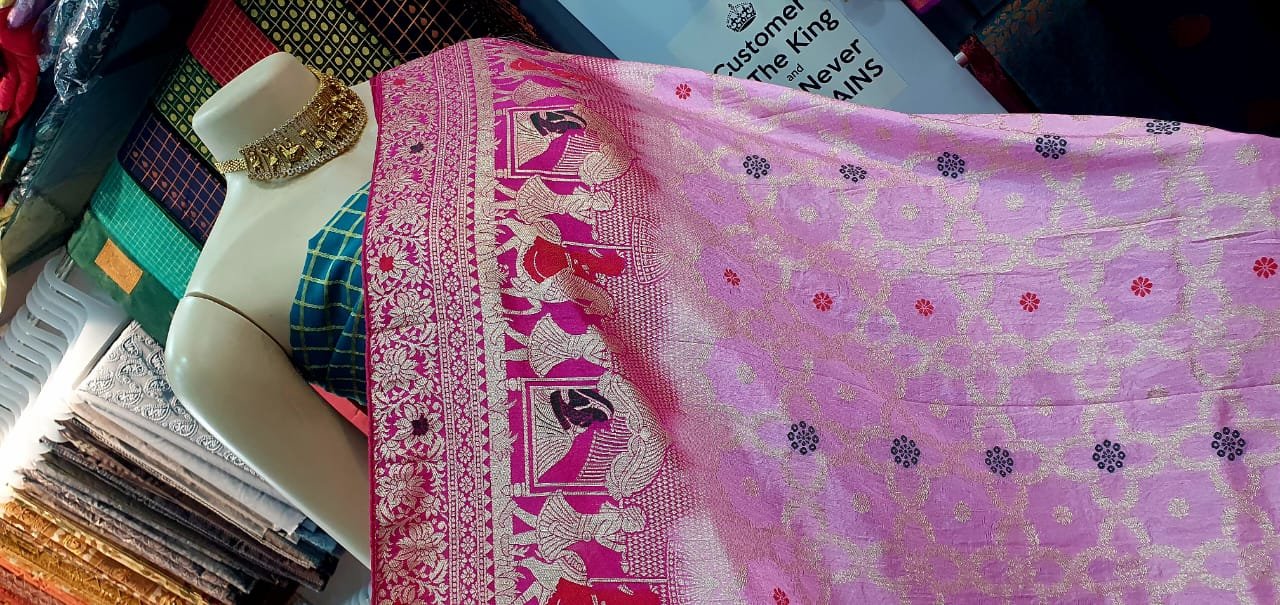 Pink Colour Premium Banarasi Silk Saree - Image 4