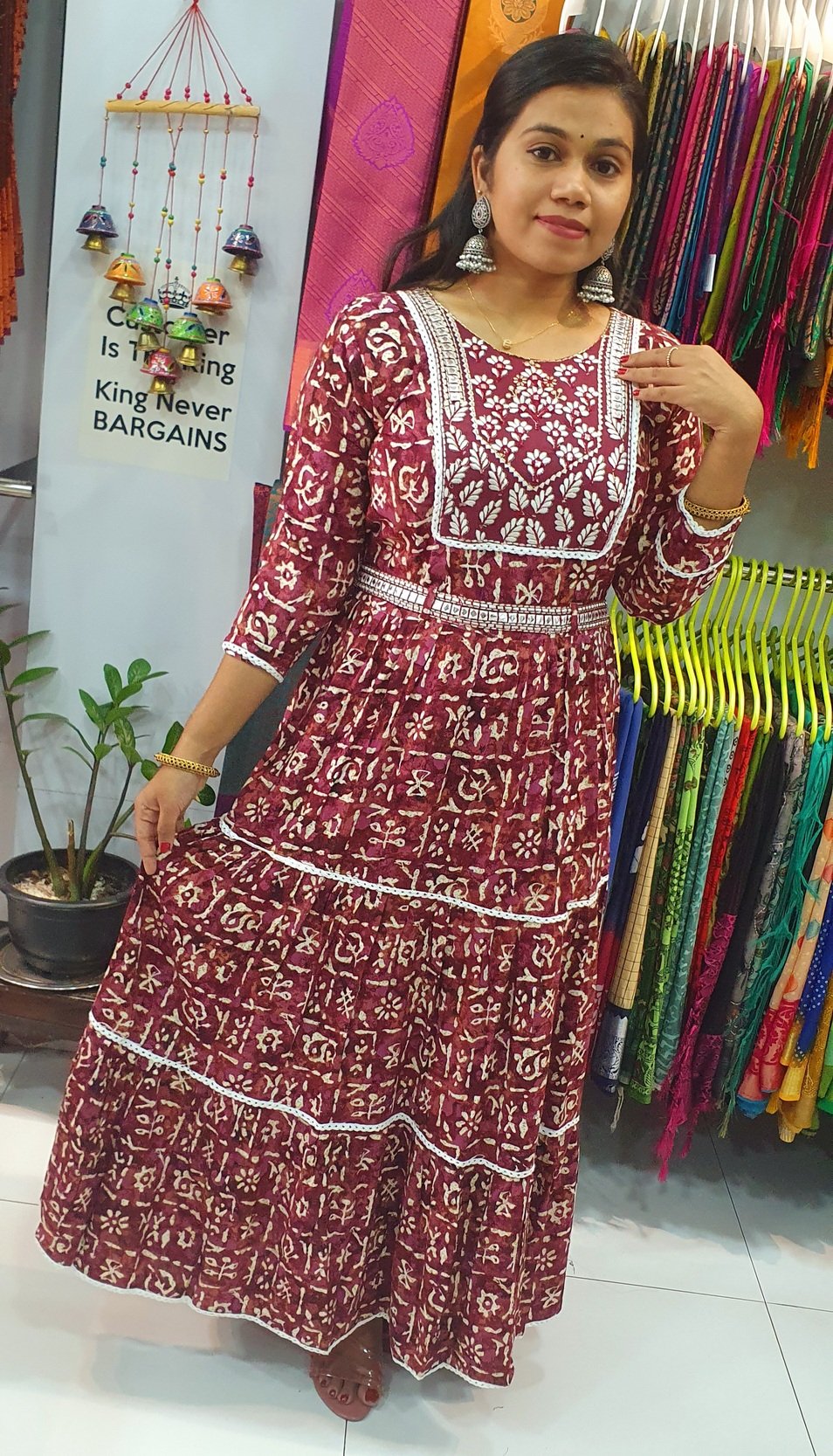 Maroon and White Colour Embroidery Frock Style Kurthi Maroon and White Colour Embroidery Frock Style Kurthi - Image 6
