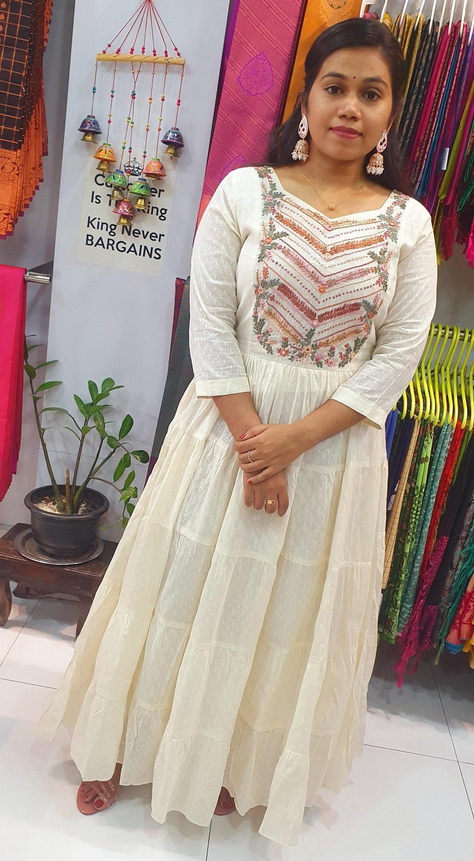 White and Red Colour Embroidery Frock Style Kurthi White and Red Colour Embroidery Frock Style Kurthi - Image 4