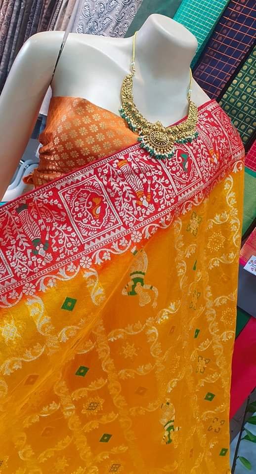Yellow and Red Colour Premium Dancing Women's designer Banarasi Silk Saree Yellow and Red Colour Premium Dancing Women's designer Banarasi Silk Saree - Image 4