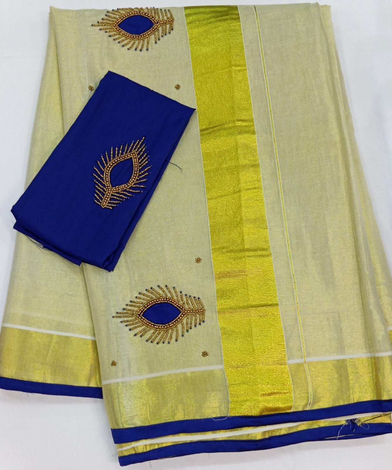 Floral Designer Kerala Tissue Silk Saree Floral Designer Kerala Tissue Silk Saree