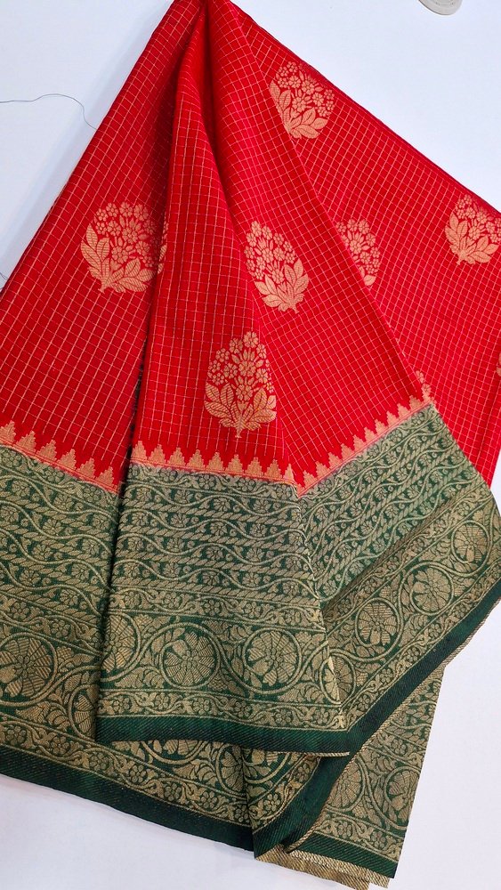 Red & Green Colour Premium Banarasi Semi Silk Saree Red & Green Colour Premium Banarasi Semi Silk Saree - Image 3