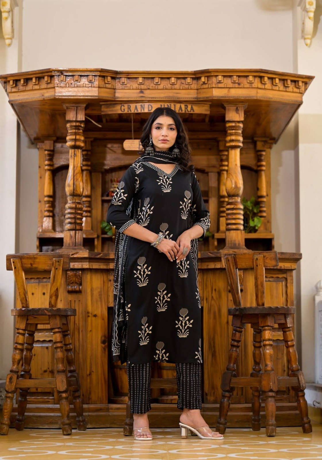 Black and White Colour Premium Rayon Ready Made Shalwar Suit - Image 3