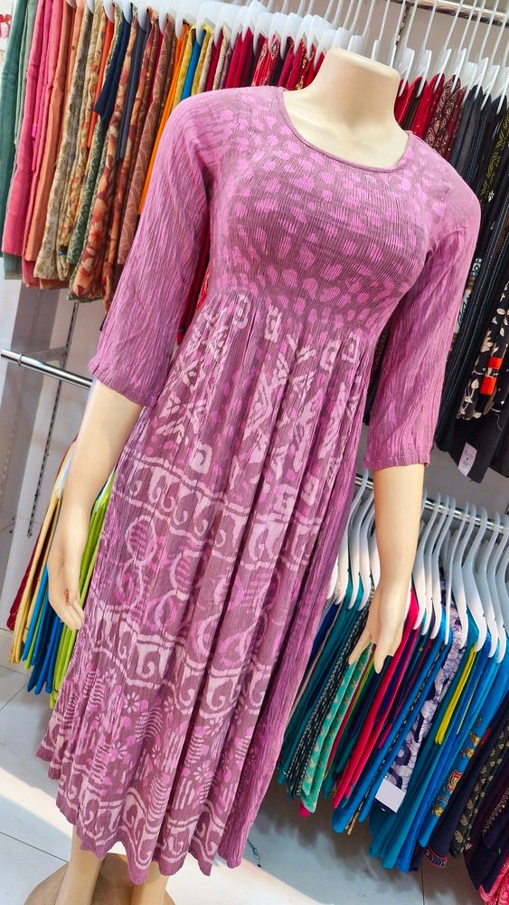 Premium Pink and White Creash Frock Style Women Kurthi Premium Pink and White Creash Frock Style Women Kurthi - Image 3