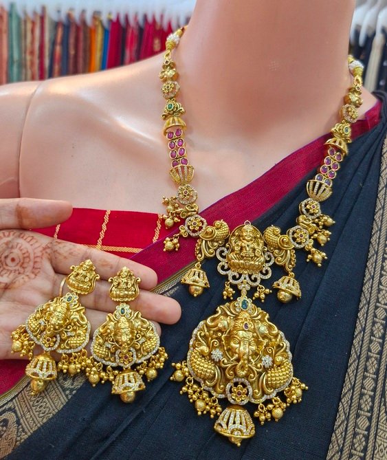 Lakshmi Designer Matte Finished Harram Lakshmi Designer Matte Finished Harram