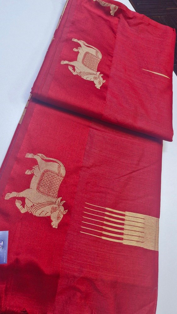 Premium Red Colour Pichwai Tussur Silk Saree - Image 4