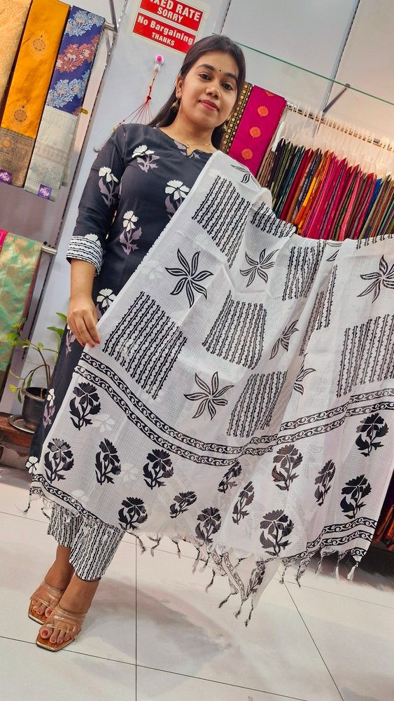 Premium Black and White Colour Soft Cotton Ready Made Shalwar Suit Premium Black and White Colour Soft Cotton Ready Made Shalwar Suit