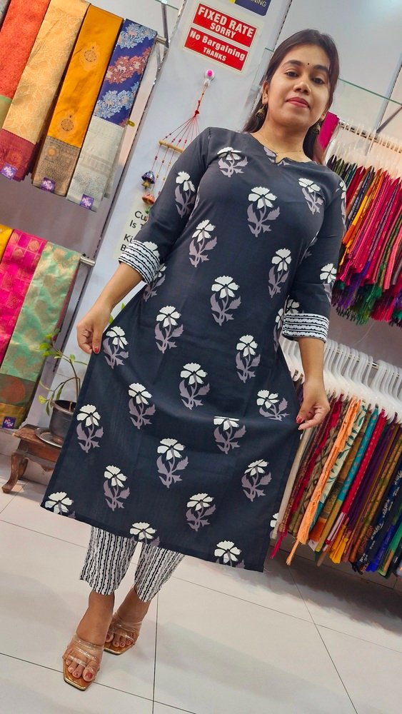 Premium Black and White Colour Soft Cotton Ready Made Shalwar Suit Premium Black and White Colour Soft Cotton Ready Made Shalwar Suit - Image 6