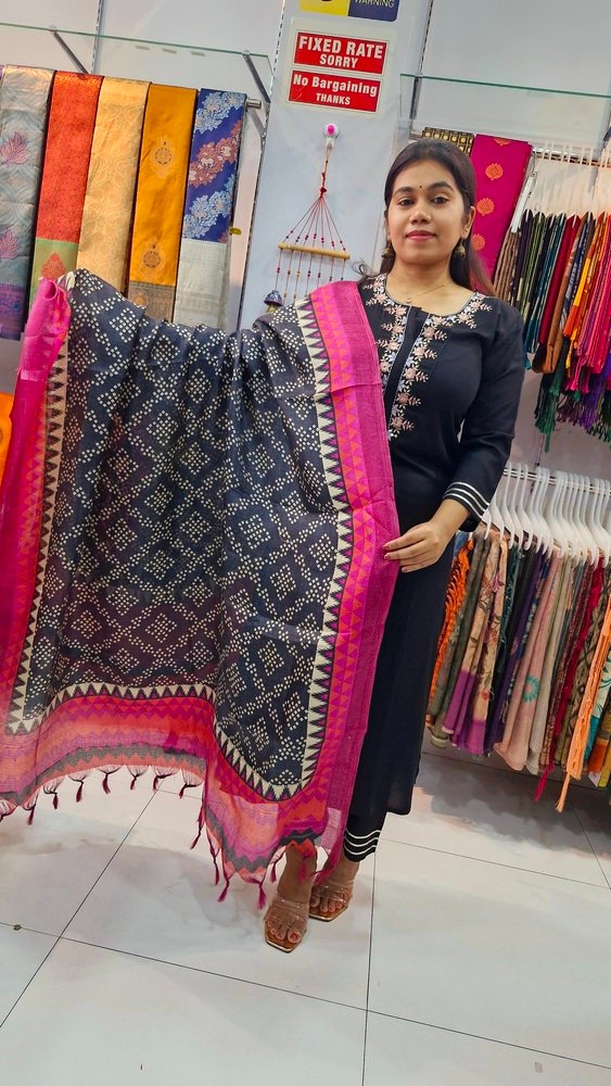 Premium Black Colour Rayon Ready Made Shalwar Suit - Image 6