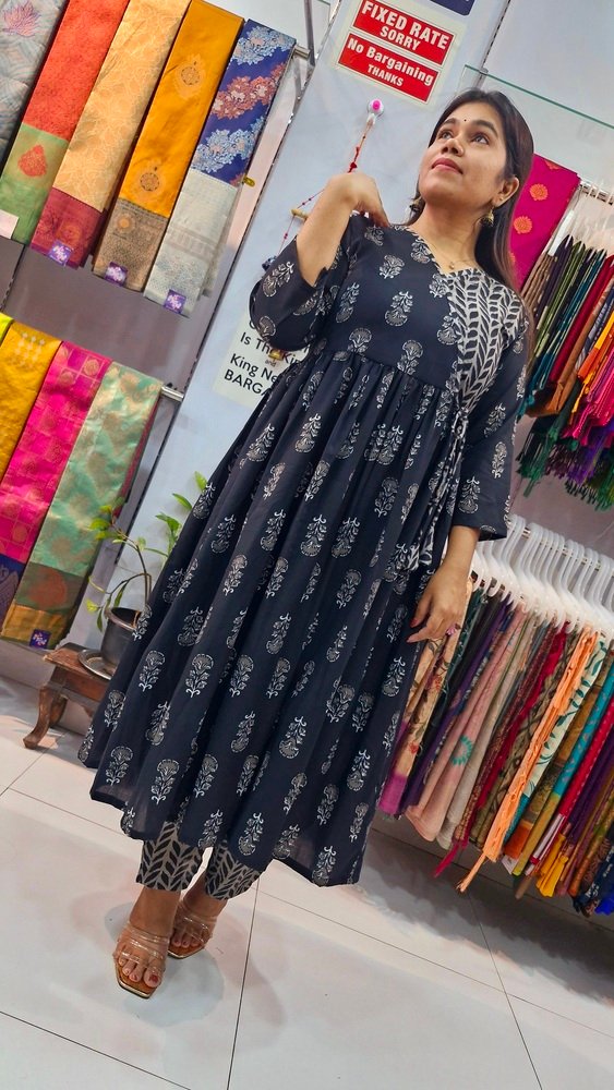 Premium Black Colour Soft Cotton Ready Made Shalwar Suit - Image 7