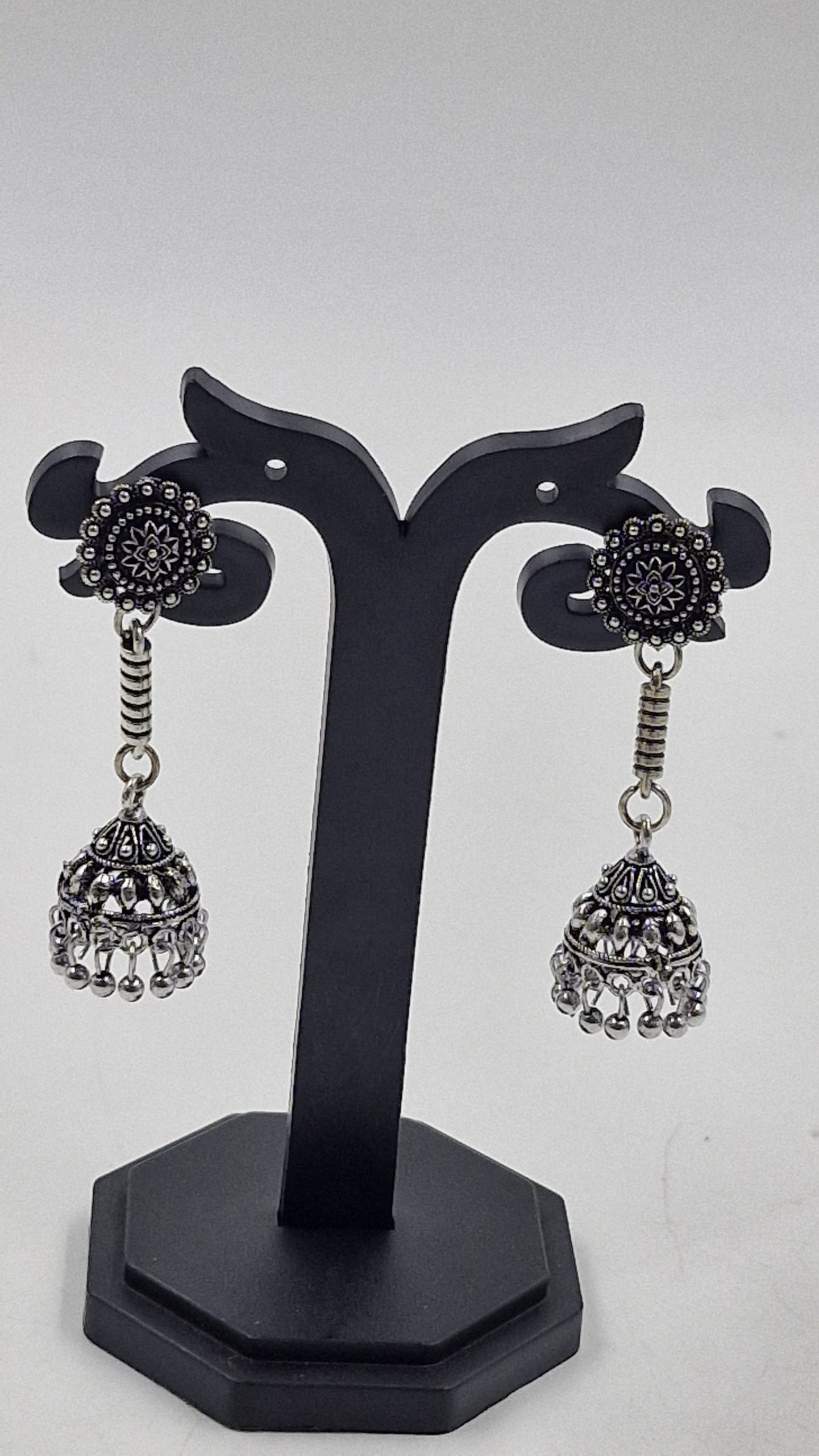 Floral Designer Oxidised Silver Jhumkha - Image 3