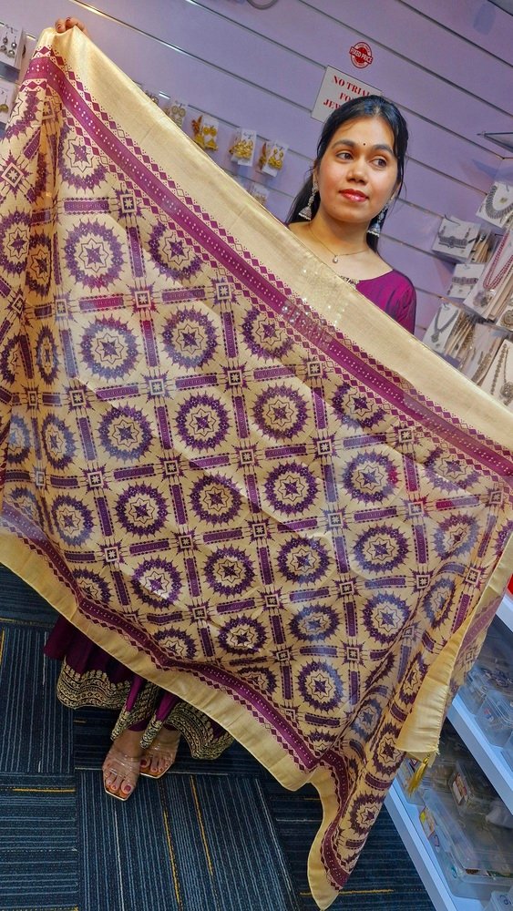 Purple and Butter Colour Ready Made Shalwar Suit - Image 9