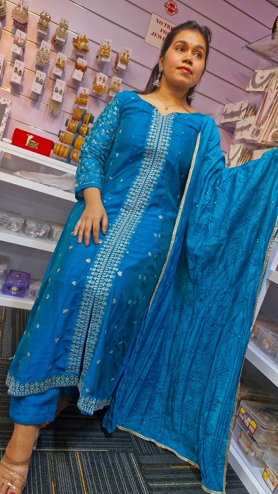 Blue Colour Ready Made Shalwar Suit Blue Colour Ready Made Shalwar Suit - Image 4