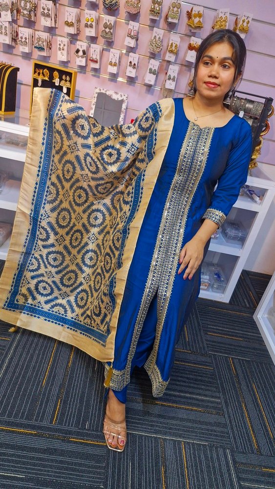 Blue and Butter colour Ready Made Shalwar Suit - Image 3
