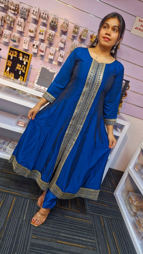 Blue and Butter colour Ready Made Shalwar Suit - Image 9