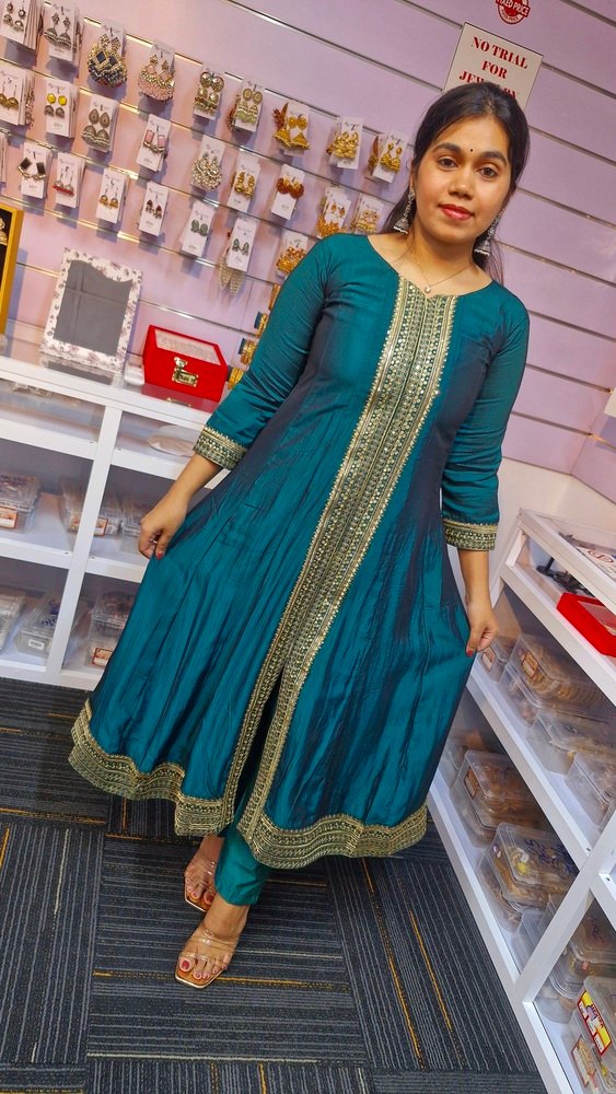 Peacock Green and Butter Colour Ready Made Shalwar Suit - Image 7