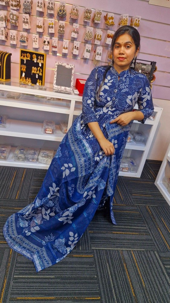 Blue and White Colour Ready Made Shalwar Suit Blue and White Colour Ready Made Shalwar Suit - Image 5